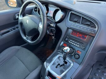 Peugeot 5008, 2.0 HDI 120 kw 7 míst TZ původ ČR odpo. DPH - 11