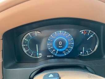 2016 Cadillac Escalade Platinum, 6.2L V8 - 11