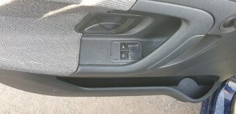 Škoda Fabia 1.2 htp r.v. 2012 - 11