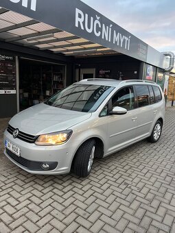 Volkswagen Touran 2.0TDI 125KWT DSG 7 mist - 11