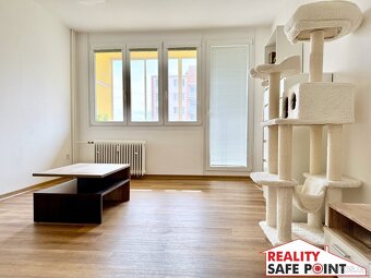 Pronájem bytu 3+1, 70 m2 - Plzeň - Skvrňany, ev.č. 00641 - 11