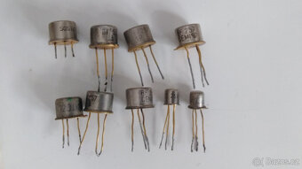 Konvolut tranzistory po radio opraváři (AF116 a jiné) - 11