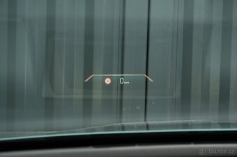 BMW IX 40 240 kW, xDrive, Vzduchový podvozek, Sky-Lounge - 11