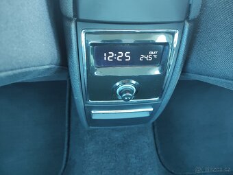 ŠKODA SUPERB COMBI FL 2.0 TDI 103 kW DSG EXCLUSIVE/BI-XENONY - 11