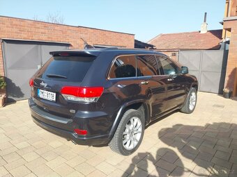 Jeep Grand Cherokee - 11
