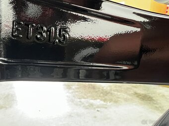 Mercedes r19 top 5x112 - 11