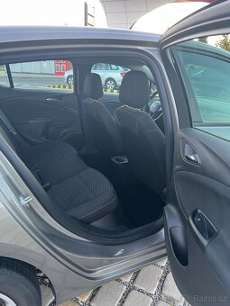 OPEL ASTRA K 1.0 TURBO 77 KW 2015 - 11