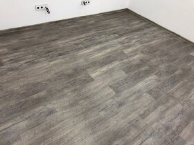 Stavební firma nabízí volné termíny - 11