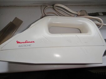 ELEKTRICKY RUCNI NUZ - 11