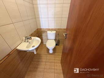 Pronájem rodinného domu 191 m², pozemek 400 m² - 11