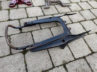 CZ 125 175 250 kyvacka - dily - 11