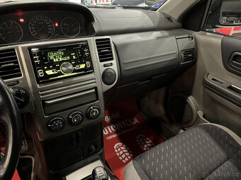 nissan xtrail 4X4 - 11