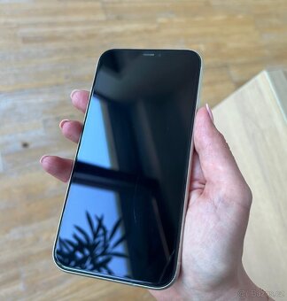 IPhone 11 64gb - 11