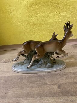 Sochy jelen a srnka, kůň více kusů - 11