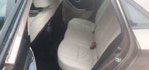 Hyunda i30 Trikolor 1,6i + LPG , koupeno v ČR 2.Majitel - 11