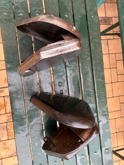 Kastlík Jawa Pérák FJ - 11