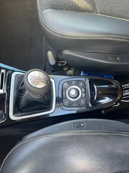 Renault Grand Espace 2,0T, 125kW, r.v.2011 benzín, 7míst - 11