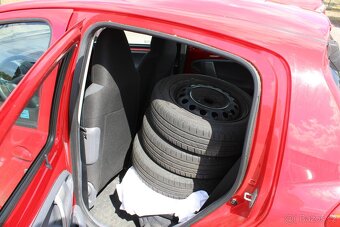 Toyota Aygo, 1,0i 48KW, STK, r.v. 2006, ČR - 11