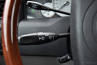 Chrysler 300C 3.0 CRD,XENONY,TEMP,DKLIMA,BOSTON,PDC,ALU18 - 11
