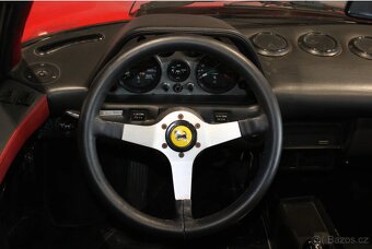 Ferrari 308 GTS z roku 1978 - 11