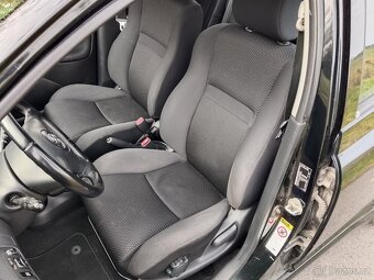 Toyota Yaris 1.5i T-Sport 5dv - 11