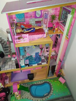 Velký dřevěný barbie domeček - 11