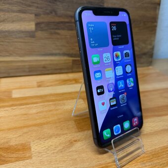 IPhone 11 64GB, černý, 100% bat., nefunkční Face ID (záruka) - 11