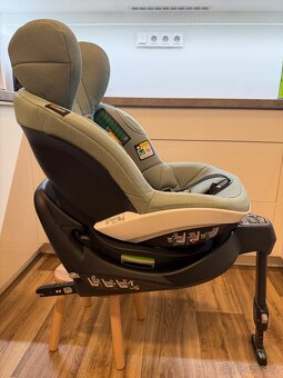 Obousměrná Autosedačka BeSafe iZi Turn i-Size - 11