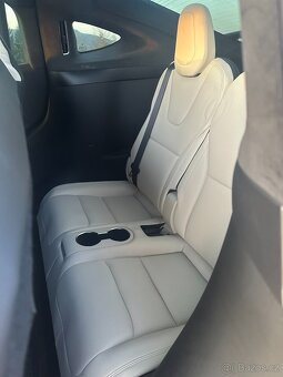 Tesla Model X 2023 7míst,Long Range 4x4,odpočet DPH, free su - 11