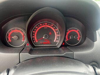 Kia ceed 1.4 benzin, 80kw, rv 2010 ,koupeno nove v CR - 11