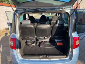 Fiat Multipla 1.9 JTD (88kW) 2007 FACELIFT 6.místní tažné - 11