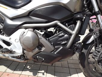 Honda NC 700S - 11