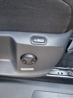 Touran 1,6 TDI 85kw highland - 11