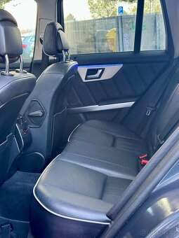 Mercedes-Benz GLK 4MATIC 2015 - 11