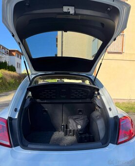 Volkswagen Beetle 2.5 - 11