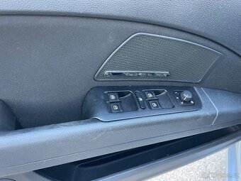 Škoda Superb 2 kombi 2,0tdi 103kw 4x4 veškeré díly - 11