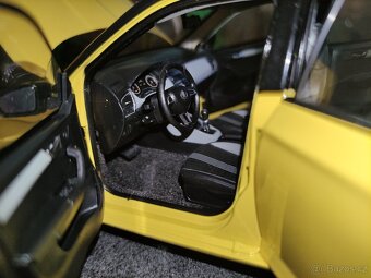 prodám nový model 1:18 škoda fabia 3 - 11