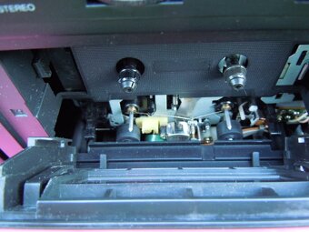 SONY  CFS  - 710L - 11