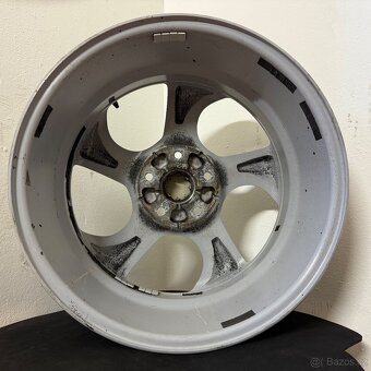 KIA CEED/HYUNDAI I30 5x114,3 R17 ET56 7Jx17 67,1mm - 11