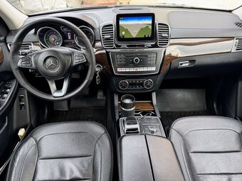 Mercedes-Benz GLS 350d  4Matic - 11