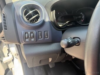 Opel Vivaro,  1.6 CDTi , navigace, kamera - 11