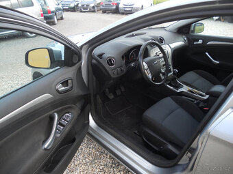 Ford Mondeo 1.6i 92Kw - 11