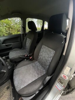 Ford Fiesta 1.3 i 51 kw - 11