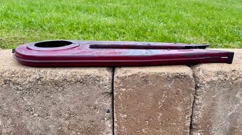 ČZ 125 175 250 - kryt řetězu - 11