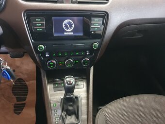 Škoda Octavia 3 Combi Scout 2,0TDI CR 135kW DSG 4x4 r.v.2017 - 11