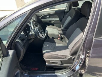 KIA VENGA 1,4i 66KW 1.MAJITEL 48000KM TEMPOMAT PARK.SENZORY - 11
