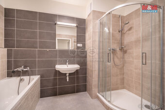 Pronájem bytu 2+kk, 72 m², Praha, ul. U Hostavického potoka - 11