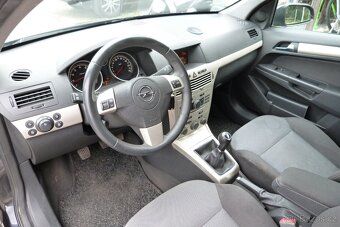 Opel Astra 1.8i 16v - 11