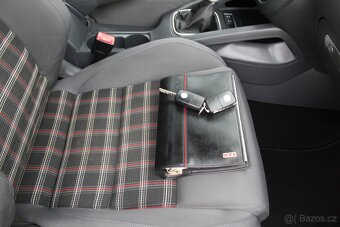 Volkswagen Golf GTI 2.0TFSI, 147kw, 125 000km,Serviska - 11