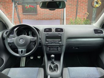 VW GOLF 6 / STYLE / 1.2TSI / 77KW / ŠÍBR / 1.MAJ - 11